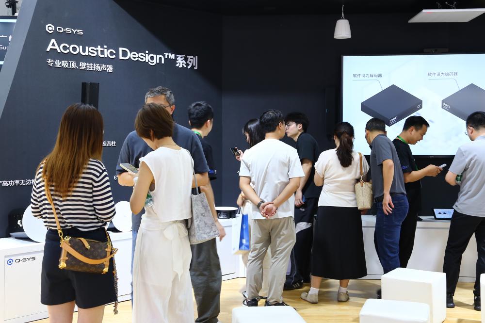 展会直击丨2026广州国际专业灯光音响展火热进行中，聚沣展位现场盛况